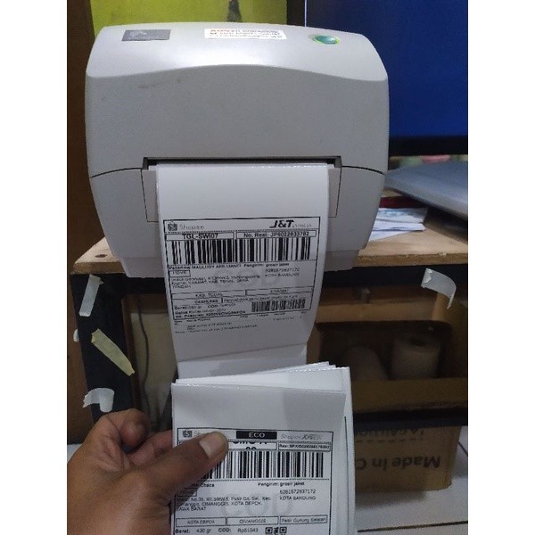 

Kertas Thermal 100x150 Dan 100x100 Isi 500 Direct Thermal WE!!