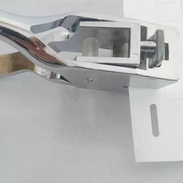 

No Na - Pembolong Id Card Slot Punch E101 Etona/Perforator/Full Metal