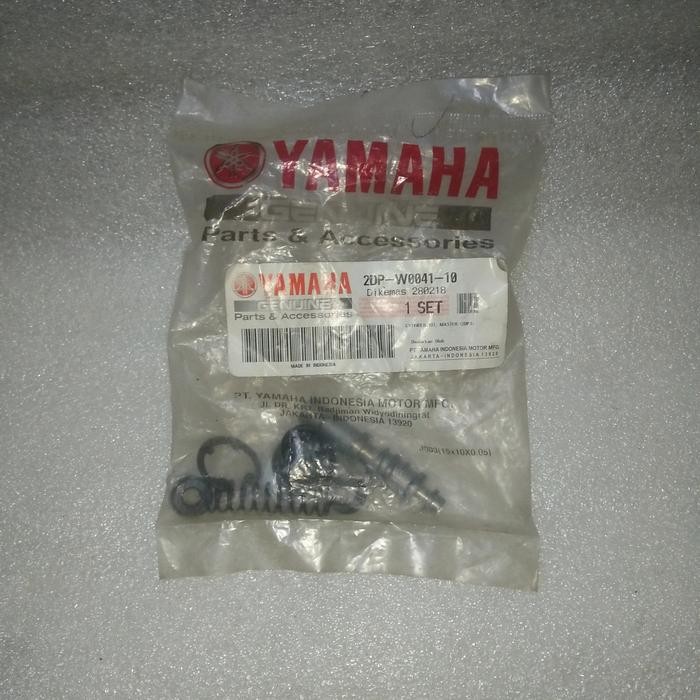 SEAL SIL MASTER REM DEPAN KANAN NMAX ORI YGP 2DP-W0041-10