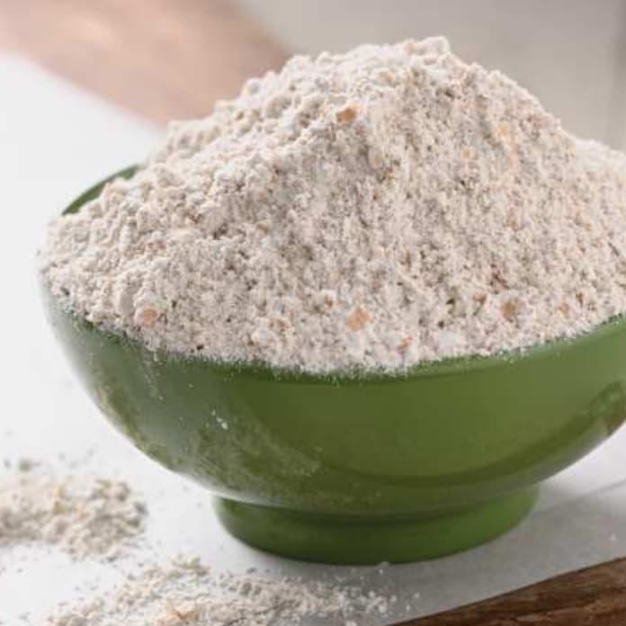 

SALE !!! WHOLE MEAL FLOUR 1KG ( TEPUNG GANDUM UTUH/KASAR ) READYY