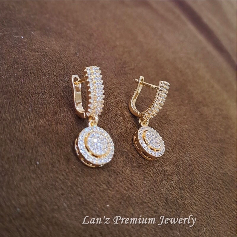 Anting Perak Loly Bulat Kristal Mewah Premium Titanium (Silver)