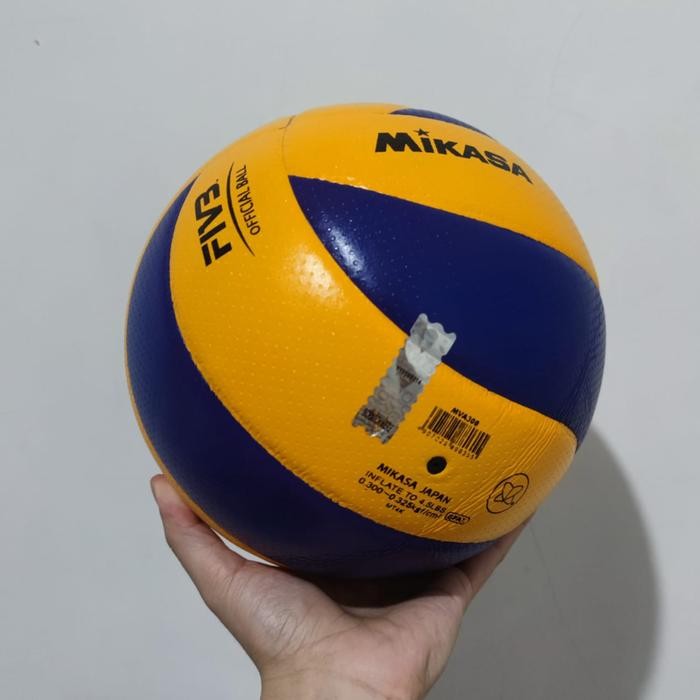 Underarmourshoop - Bola Volley Volly Voli Mva300 - V300W - Mva200 - Mva330 Premium