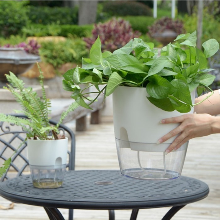 HOTSALE Inovatif Malas Pot Bunga Otomatis Menyerap Air Pot Bunga Plast