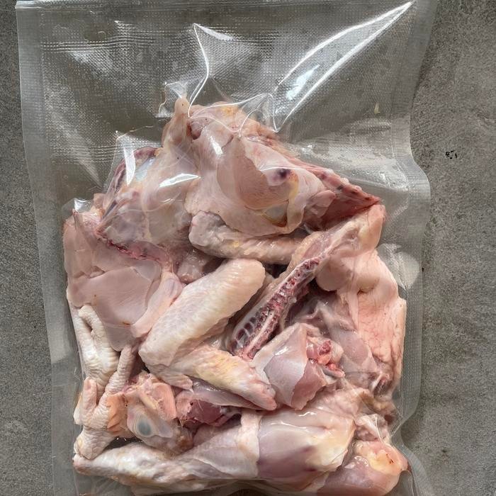 

Ayam potong pejantan fresh ukuran 800 gram hidup