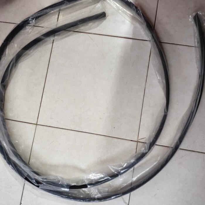 Karet Atap Starlet Kotak Karet Molding Roof Starlet Kotak Kanan Kiri