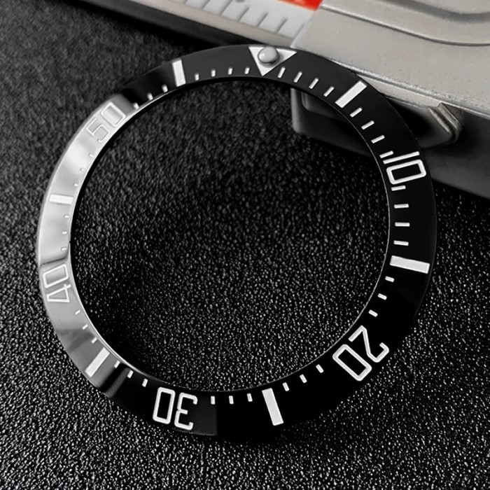 Sloped Ceramic Bezel insert Slopping bezel 40*31.8mm For Sea-Dweller