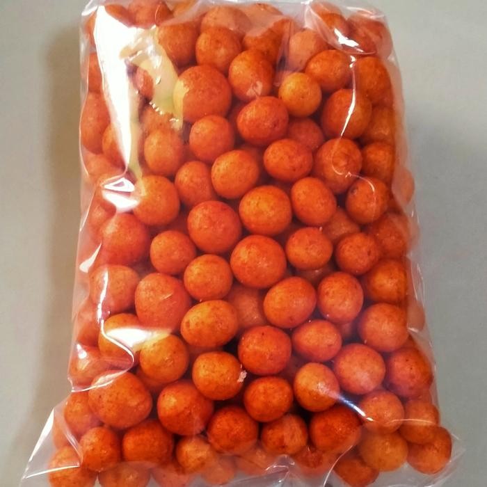 

Kacang pilus atom merah pedas buat camilan cemilan atau lauk
