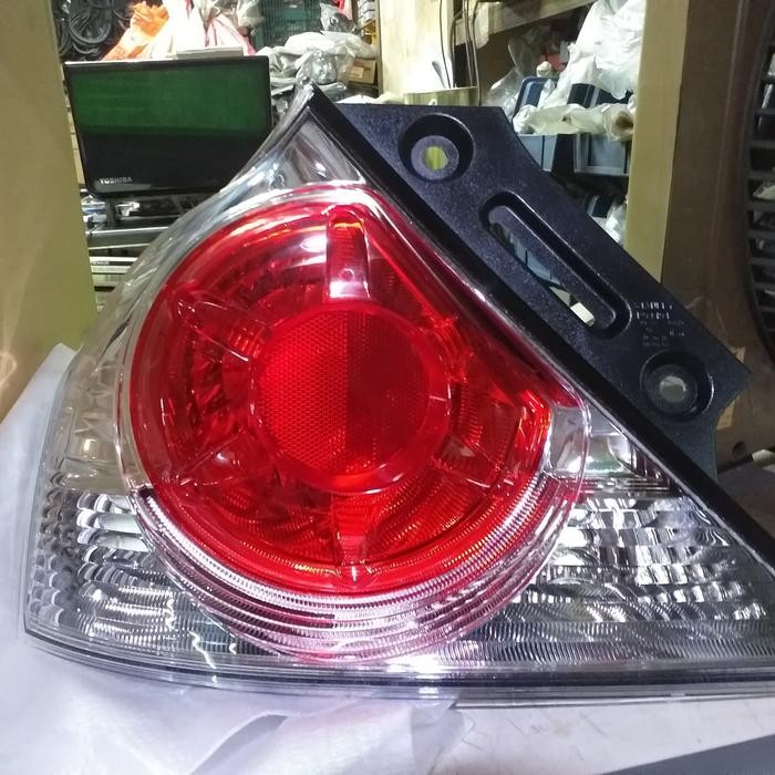 Lampu belakang stoplamp stop lamp kiri Honda Brio 2012-2015 Original