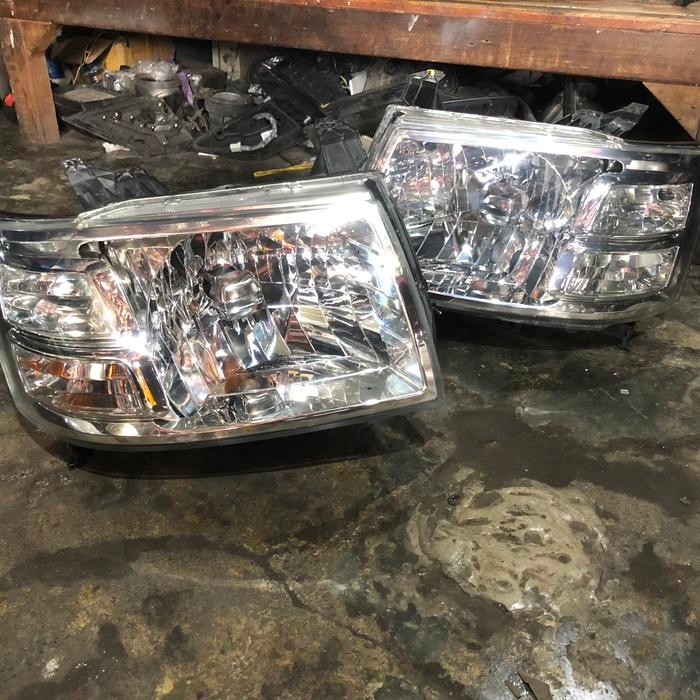 Headlamp Ford Ranger Everest 2007 2008 2009 Original