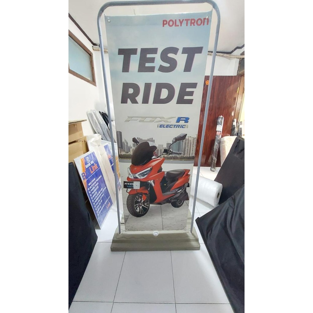 

Standing Water Tank Door Frame Banner 60X160 (Bisa Di Isi Air / Pasir)