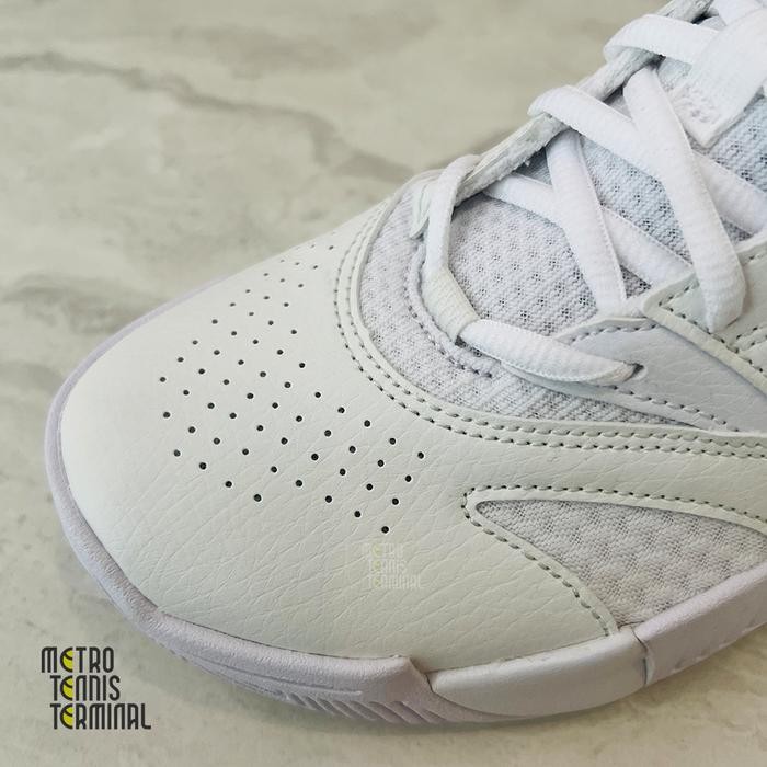 Nike Court Lite 4 Women White / Black Tennis Shoes ( Sepatu Tenis Nike ) Promo