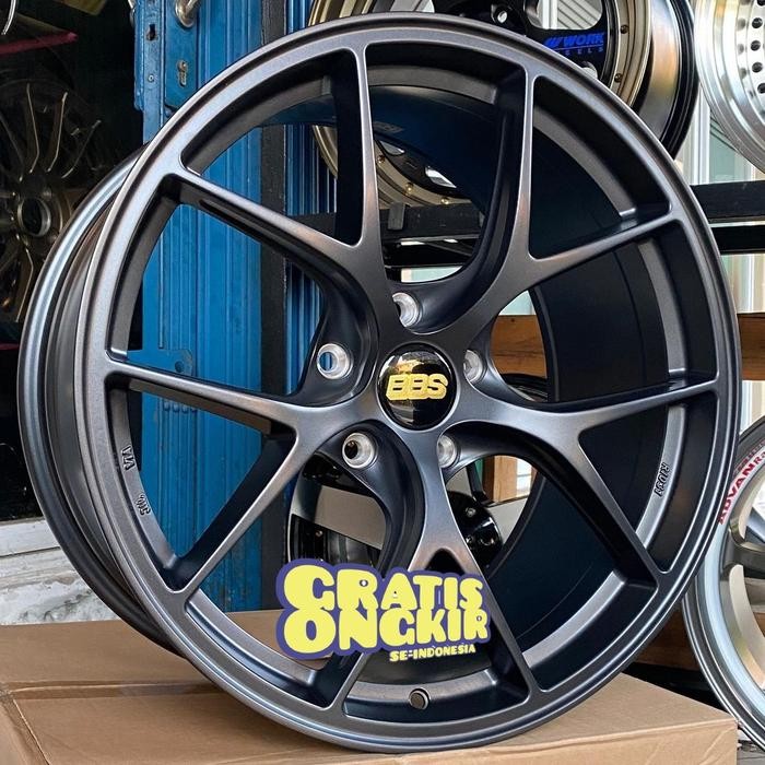 velg racing bmw f30 r19 BBS C1R PCD 5X120 velg mobil racing 19 bmw F30