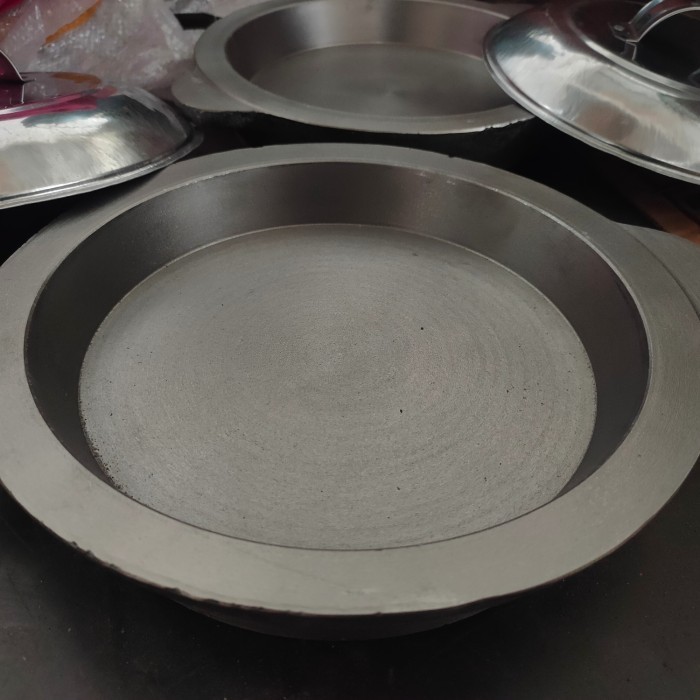 loyang martabak manis 18.20 ( terang bulan )