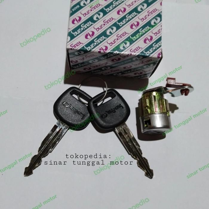 KUNCI PINTU SUZUKI BALENO 1996 SAMPAI 2002