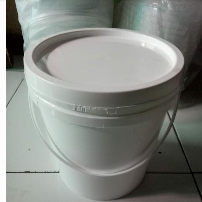 New ember cat pail plastik 5 kg