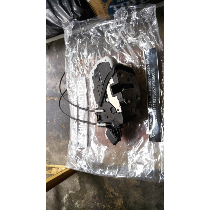 Door Lock Kanan Nissan Livina