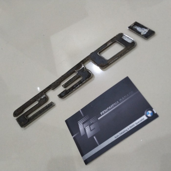Original Bmw E34 530I Emblem Second