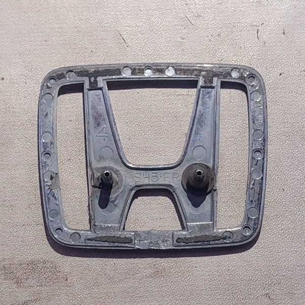 Emblem / Logo H Kap Mesin Depan Mobil Honda Grand Civic - Civic Lx - Bekas
