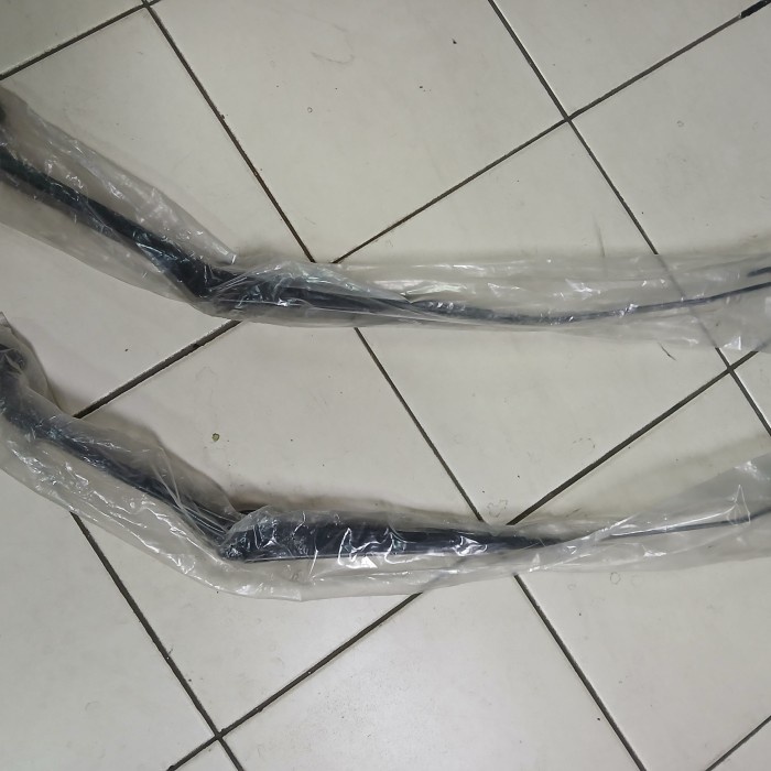 arm wiper set suzuki grand vitara thn 2005 up