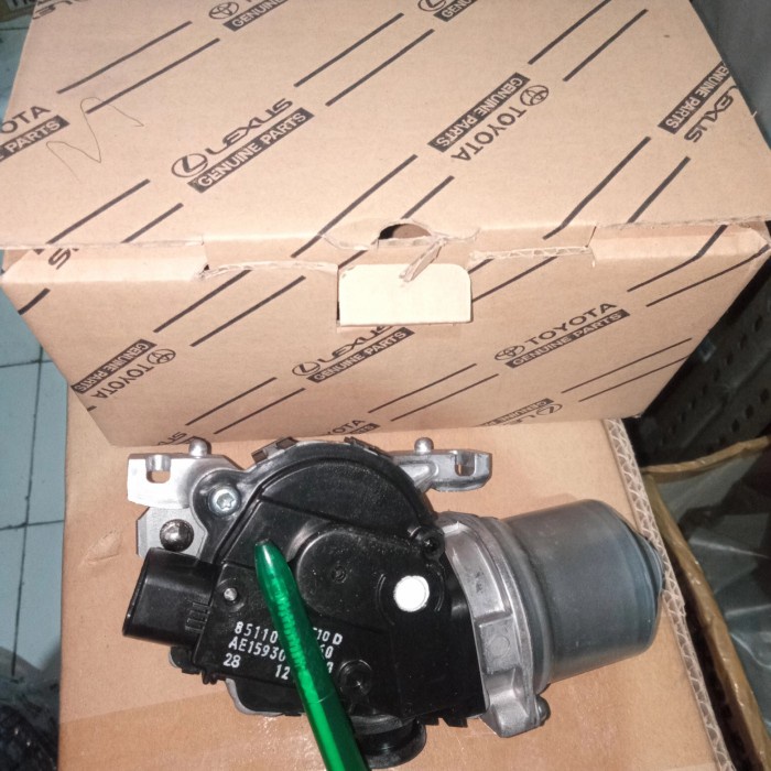 Motor Wiper Dinamo Wiper Toyota Hiace Commuter