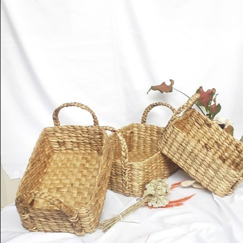 

Flashshow Tray Hampers Keranjang Box eceng enceng gondok anyaman jogja aesthetic