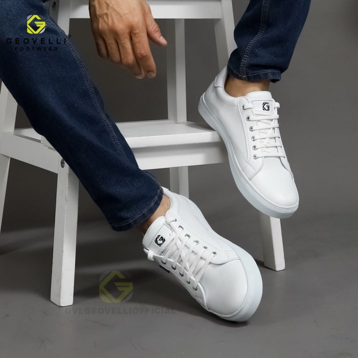 SEPATU ANAK REMAJA PUTIH POLOS SEPATU SEKOLAH PRIA WANITA