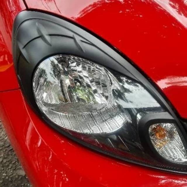 Garnish / List Lampu Depan Honda Brio Hitam