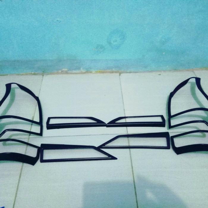 garnish list cover lampu belakang AVANZA & XENIA 2019-2020