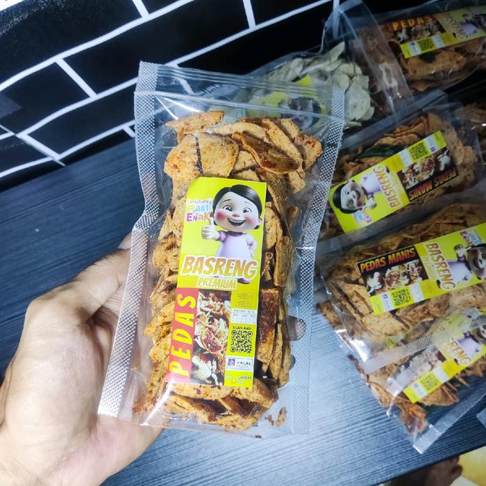 

terbaru !!! [paket reseller] 10 pcs basreng premium pedas daun jeruk kemasan 120gram - food & snack