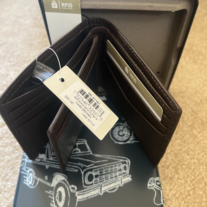 Nwt Dompet Pria Fossil Brooks Rfid Dark Brown With Tin Box