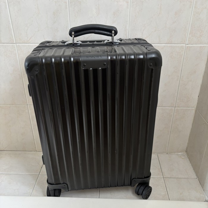 RIMOWA CLASSIC FLIGHT CABIN SIZE 100% ORIGINAL