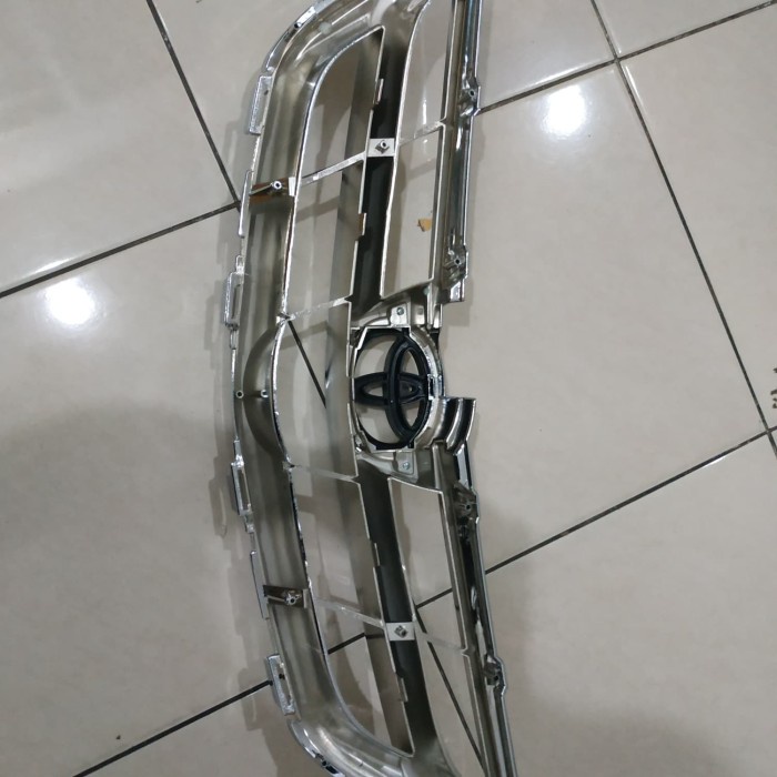 Grill avanza vvti 2008 - 2011 full chrome type G dan E