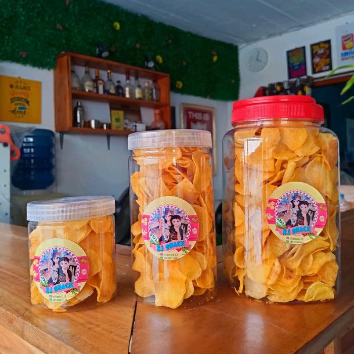 

Keripik kentang Original Premium Crunchy Crispy Kemasan Toples Besar 175gr keripik kentang Camilan
