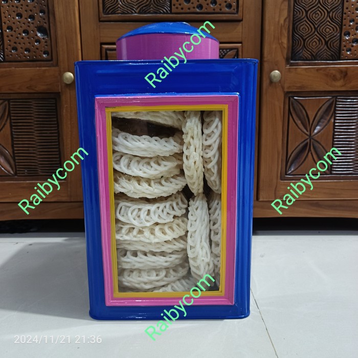 

Kerupuk Putih Matang isi 25pcs + Kaleng Toples Kaca Krupuk Jadul Besar Biru list Pink