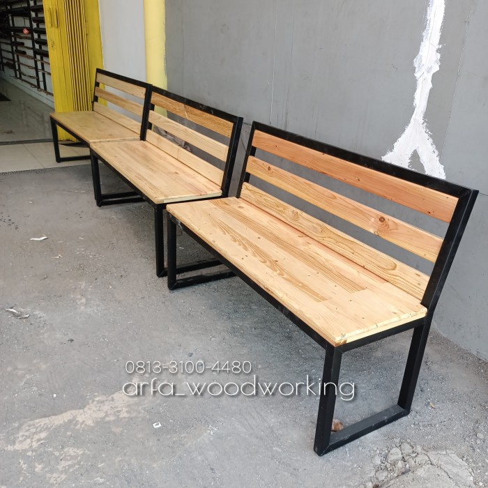 Kursi Bangku Panjang Teras Rangka Besi Hollow Alas Kayu Asli Anti Air Sandaran Nota *