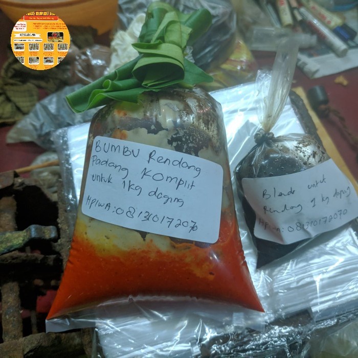 

TERBATAS BUMBU RENDANG PADANG KOMPLIT UNTUK 1KG DAGING UDA PASAR PETOJO ILIR