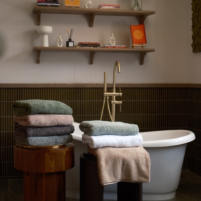 Handuk Mandi Premium / Premium Terry Towel - Egyptian Cotton