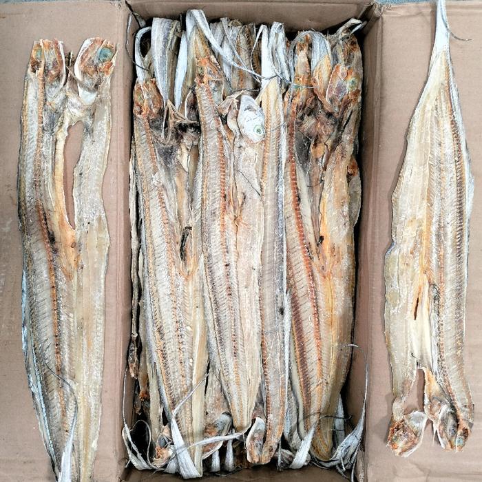 

terbaru !!! ikan asin layur belah semi tawar kualitas super fish laut ready