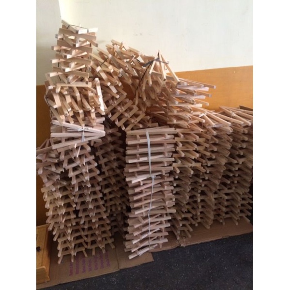 

Termurah Easel Kayu / Stand Foto / Stand Hp / Stand Kanvas / Tripod Kayu / Wooden Easel Holder 30X20