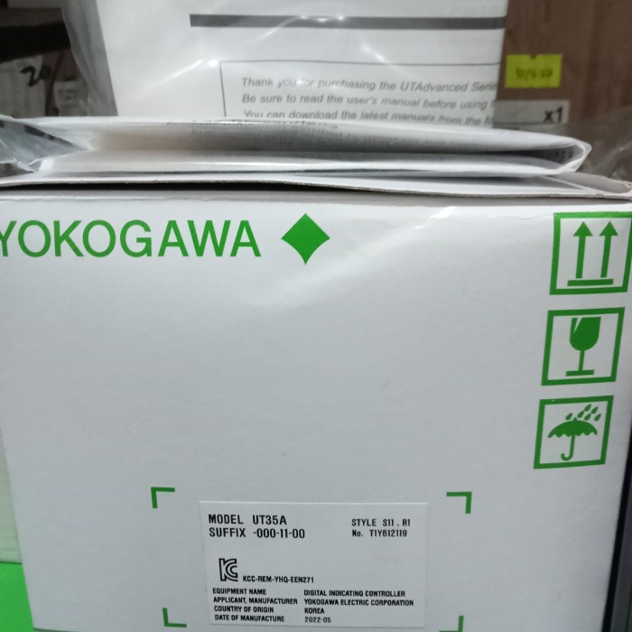 yokogawa temperature controller ut35a