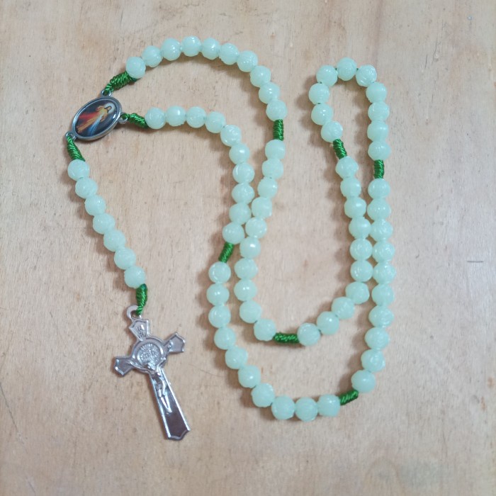 

Terlaris Rosario 77 Bapa kami mawar fosfor SALE