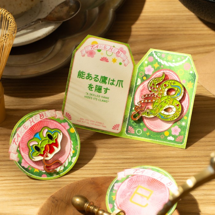 

Terlaris Take Hebi Snake & Snake Coin Lucky Charm Enamel Pin SALE