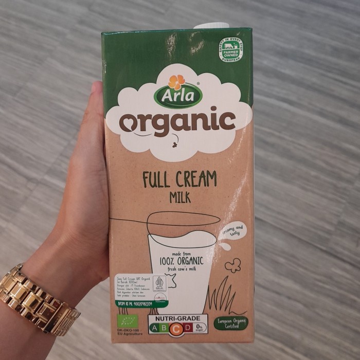 

Arla Organic Full Cream Milk susu 1 liter