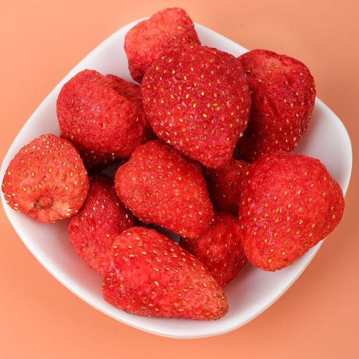

NAKOCI Freeze Dried Strawberry - Snack Buah Kering Stroberi Premium 50gram