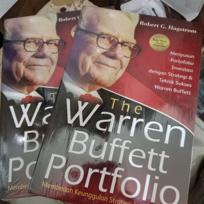 

SALE !!! THE WARREN BUFFETT PORTOFOLIO MEMBEDAH KEUNGGULAN STRATEGI INVESTASI F READYY