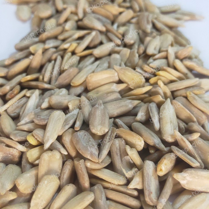 

SALE !!! SUNFLOWER SEED/ BIJI BUNGA MATAHARI MENTAH 1KG READYY