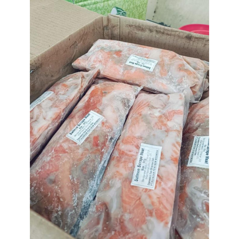 

Tetelan Ikan Salmon Tanpa Duri Tanpa Kulit 500Grm/Salmon Scrape Meat Mac Seafood 500Grm