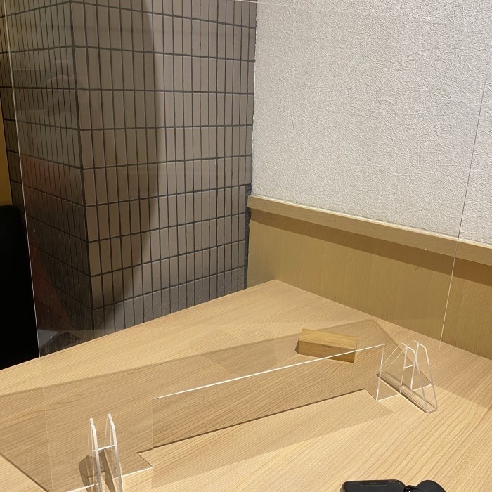 

BARANG TERLARIS Akrilik pembatas meja kantor/ sekolah/ resto (Bisa custom ukuran)