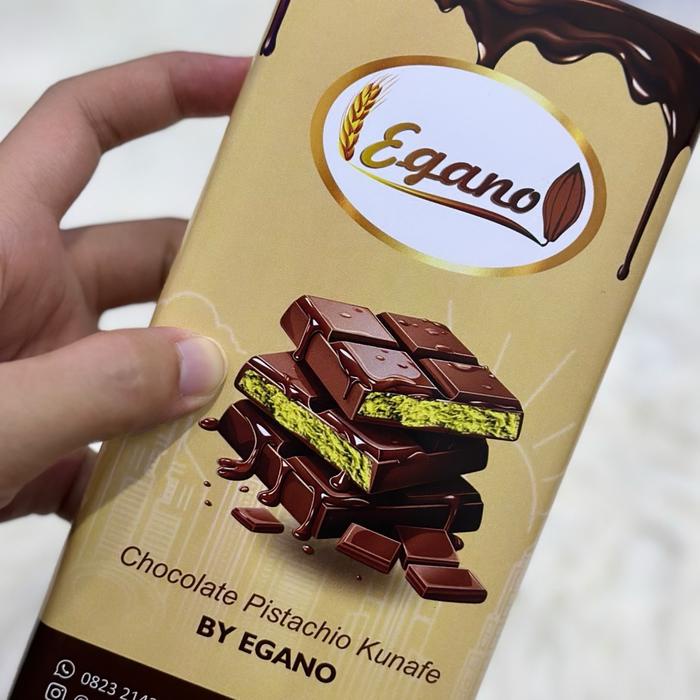 

Chocolate Egano Bar Crispy Pistachio Kunafa Coklat Egano Dubai