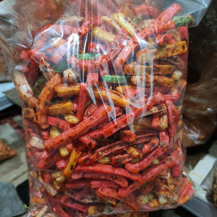 

1KG SEBLAK KERUPUK BETON DAUN JERUK / KERUPUK JAAT Cemilan Pedas Food